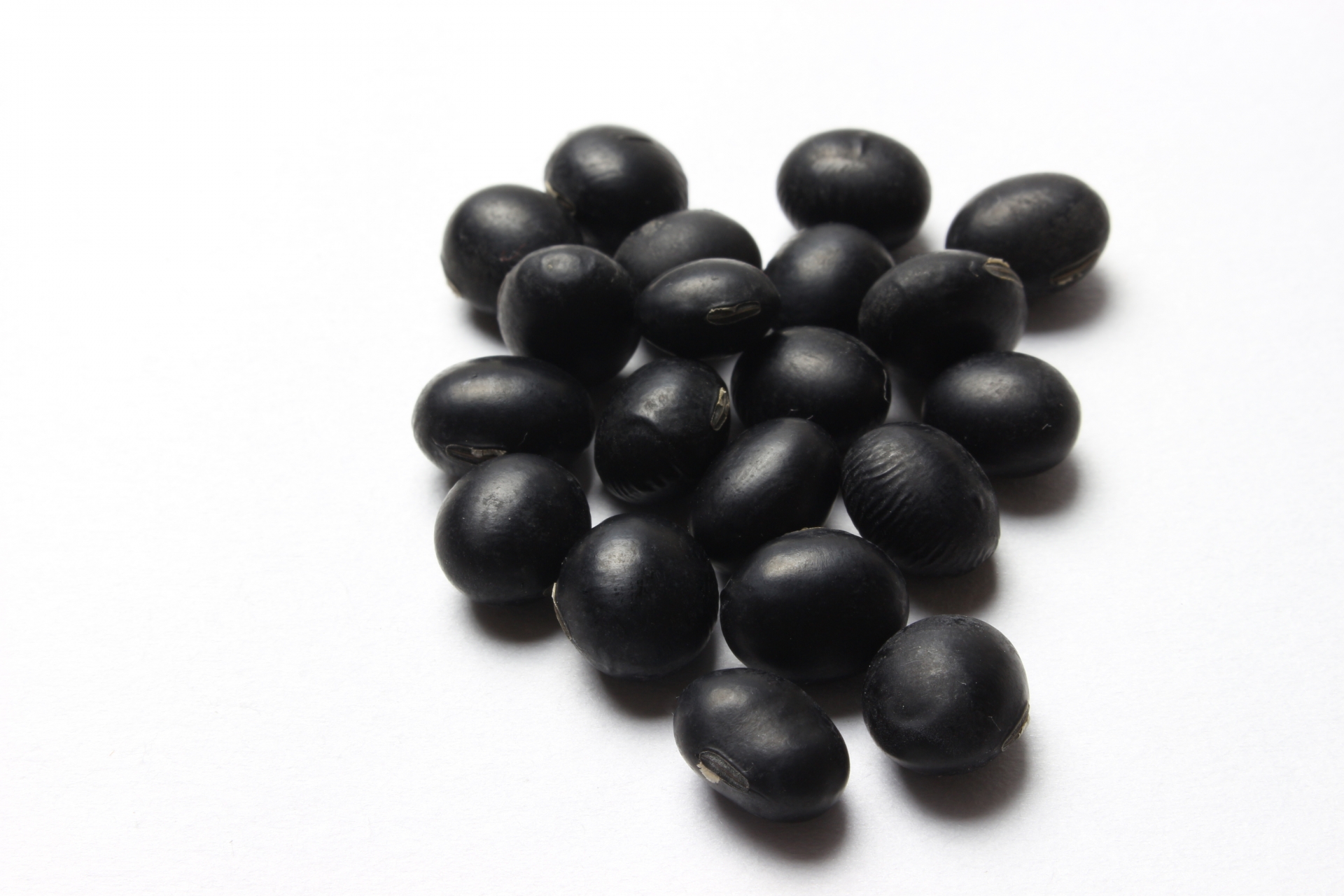 用黑豆不溶性膳食纖維+低聚糖來調整腸道環境